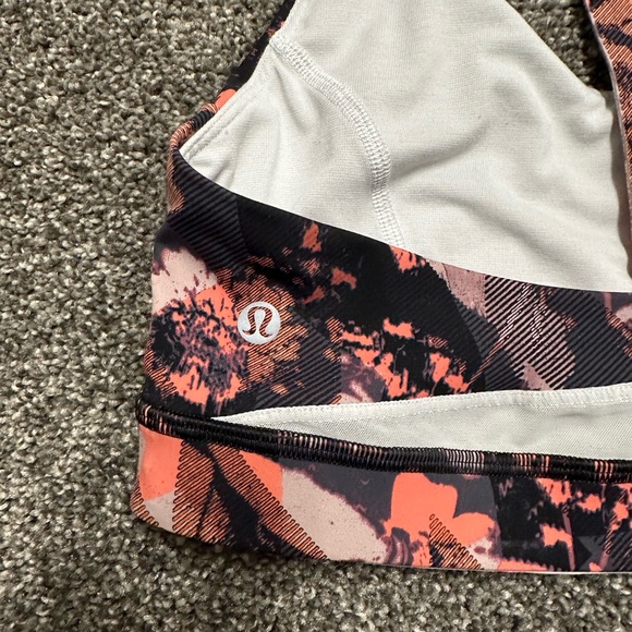Lululemon Size 10 sports bra - Picture 5 of 7